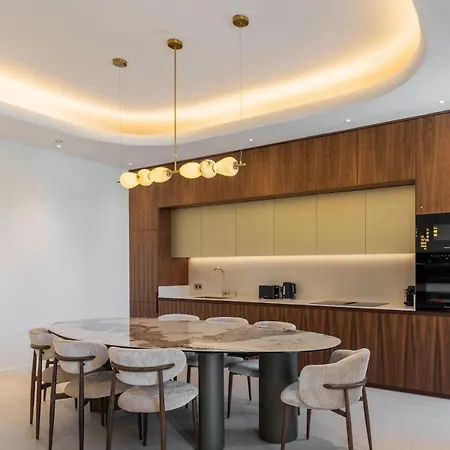 شقة Elegant 2 Master With Balcony Center *