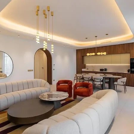 Elegant 2 Master With Balcony Center