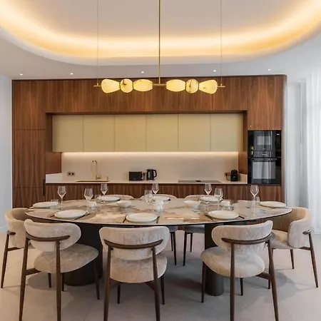 Elegant 2 Master With Balcony Center *